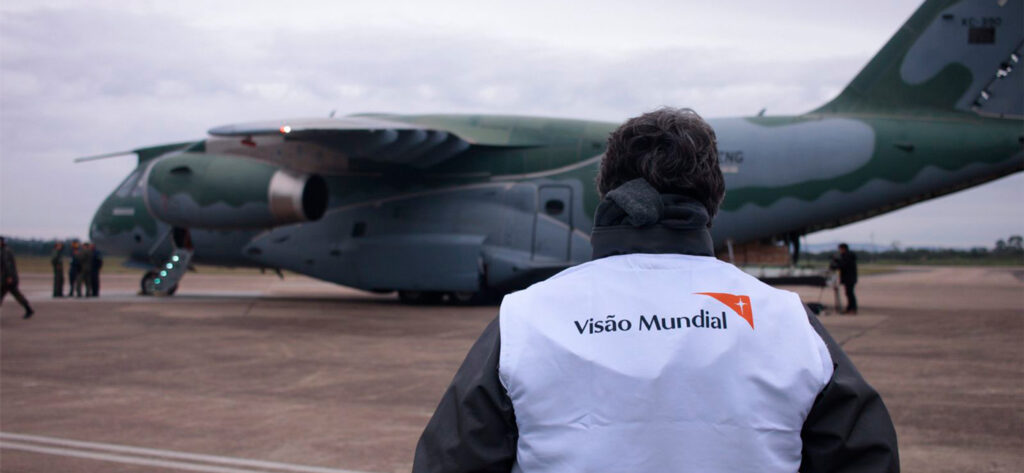 Avión con ayuda humanitaria rumbo a Rio Grande do Sul.